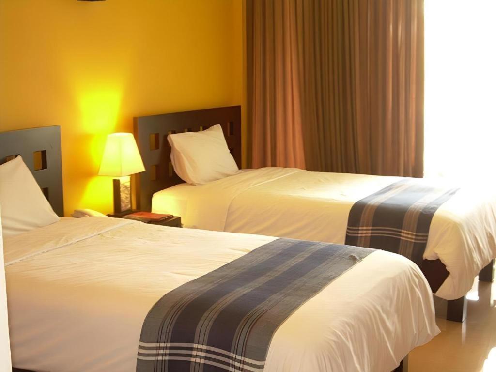 Eclipse Hotel Prawirotaman Джокьякарта Экстерьер фото