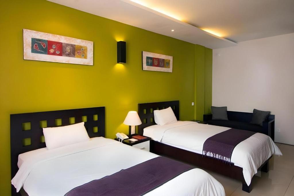 Eclipse Hotel Prawirotaman Джокьякарта Экстерьер фото