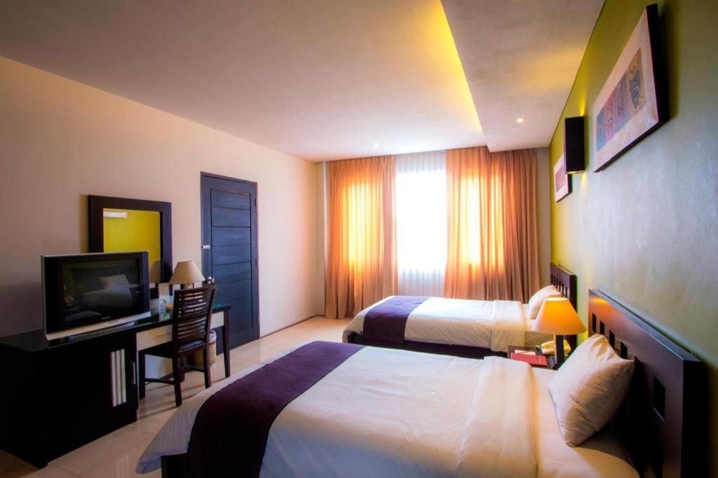 Eclipse Hotel Prawirotaman Джокьякарта Экстерьер фото