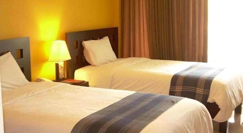 Eclipse Hotel Prawirotaman Джокьякарта Экстерьер фото